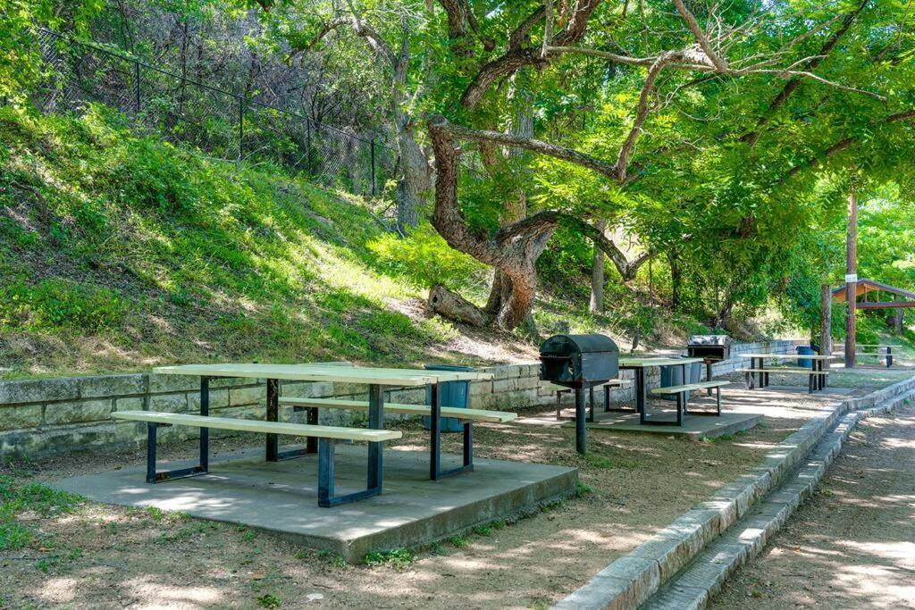 Vista Grande - Beautiful Views & Lake Access ออสติน ภายนอก รูปภาพ